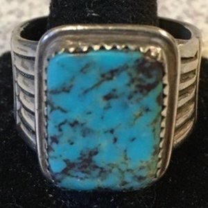 Navajo Sterling Silver Turquoise (Kingman?) signet vintage ring  artist signed